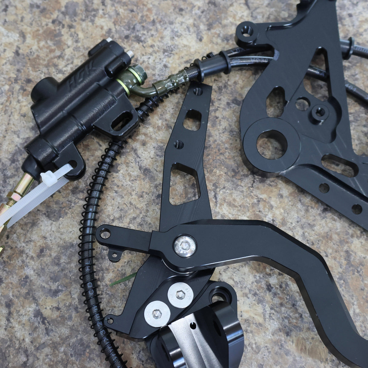 Ultra Bee Footbrake Kit
