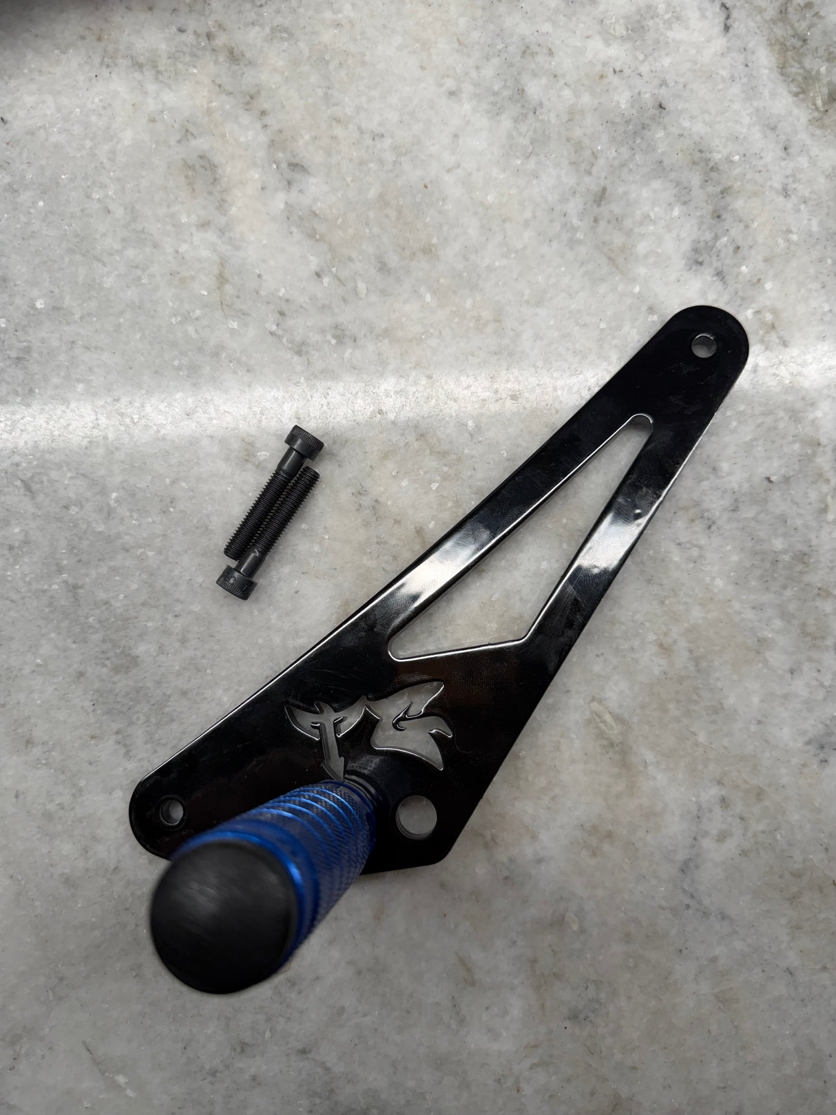 79 Bike/Ventus Shift Lock