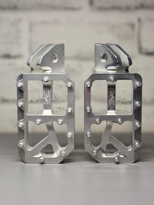 WAVE WIDE PEGS RAW BACK ORDER