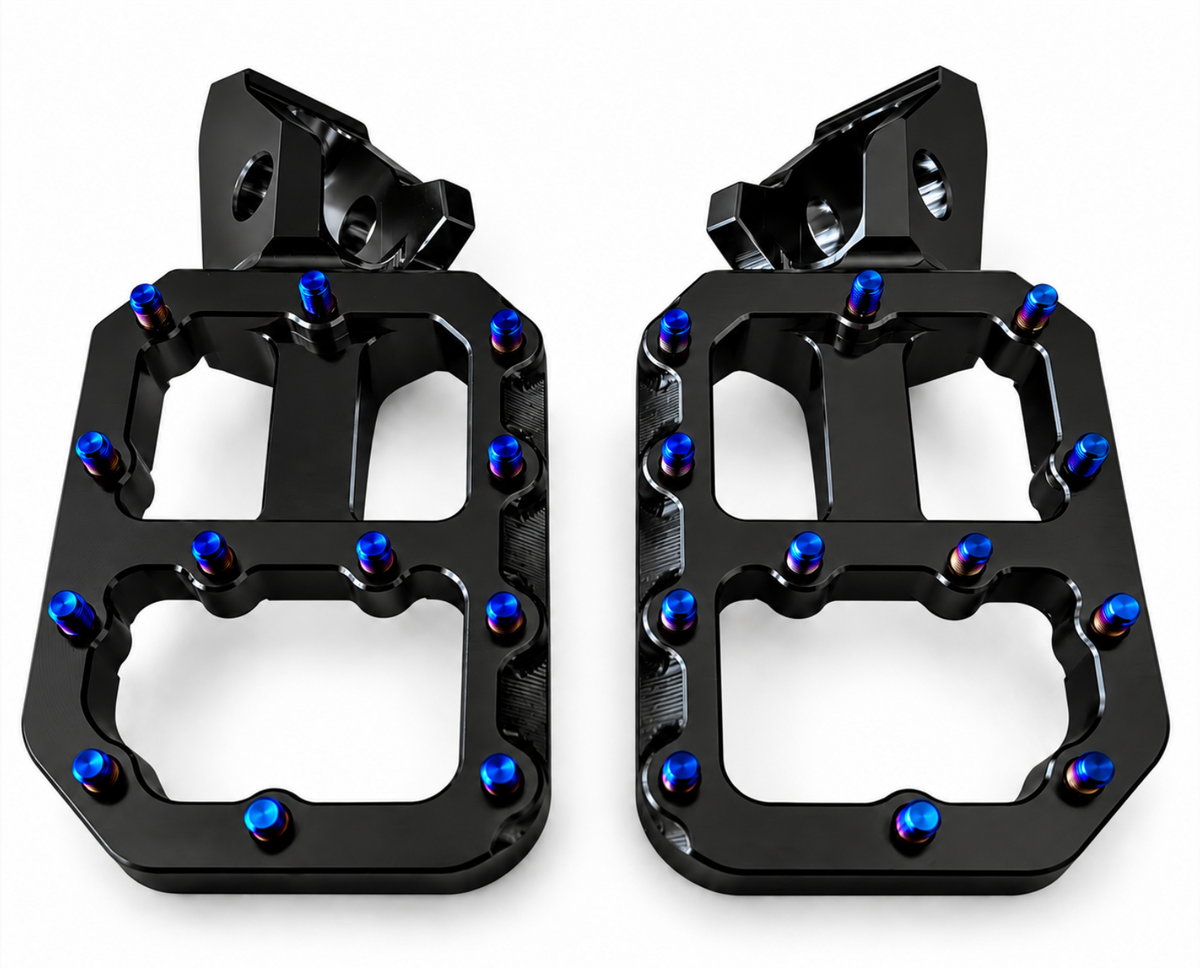 Black Wide Pegs