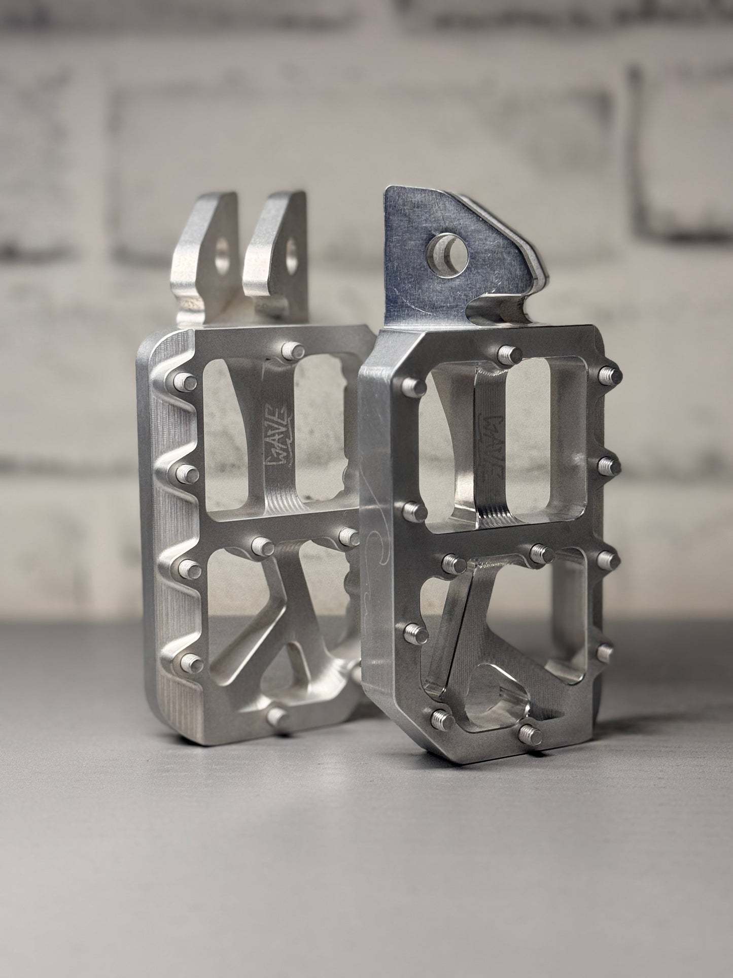 WAVE WIDE PEGS RAW BACK ORDER