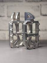 WAVE WIDE PEGS RAW BACK ORDER