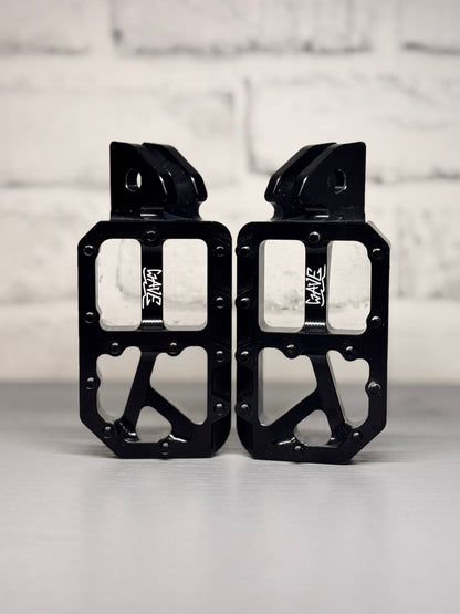 BLACK WAVE WIDE PEGS BACK ORDER