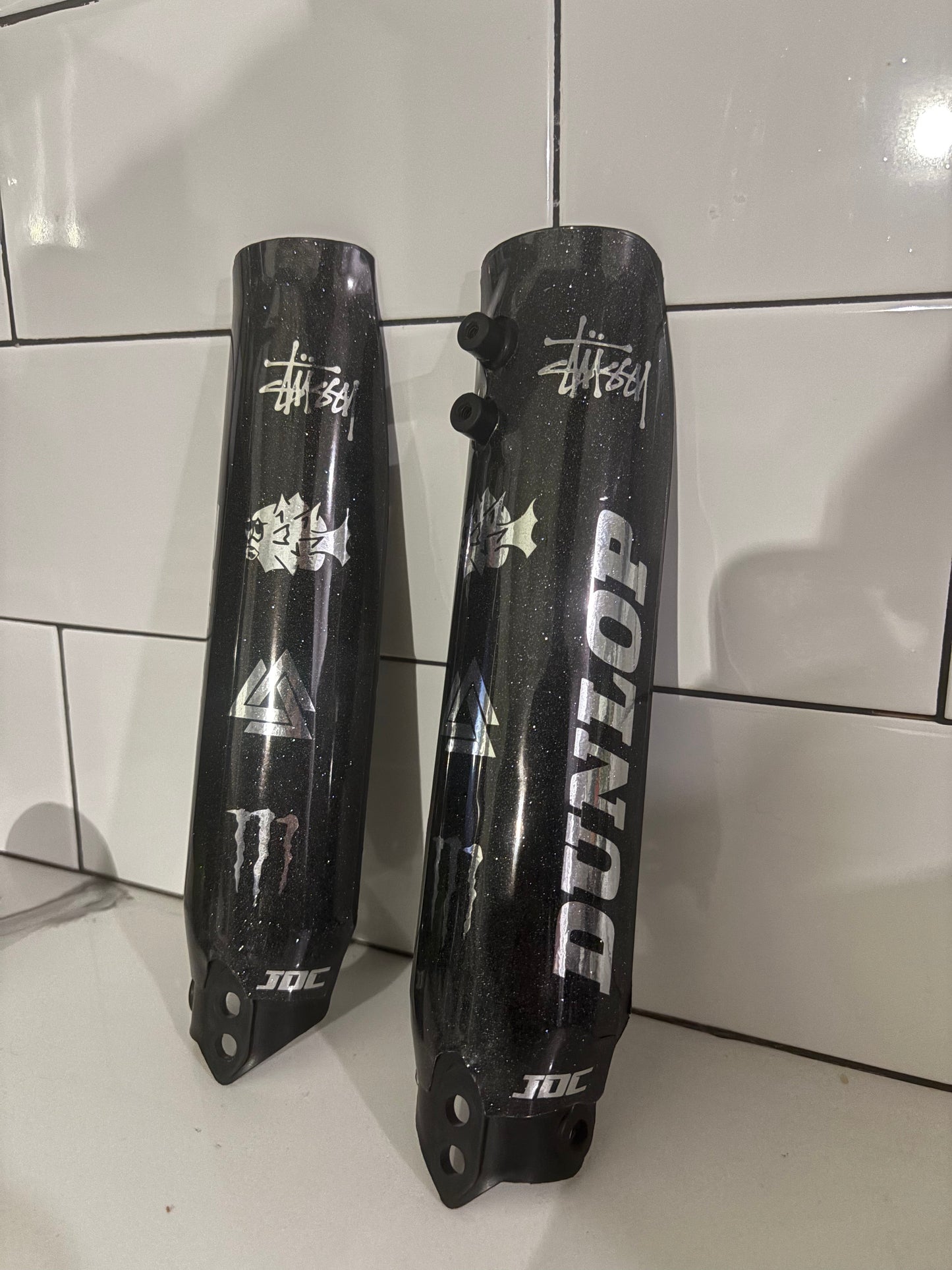 Tuttio Fork Gaurd Graphics
