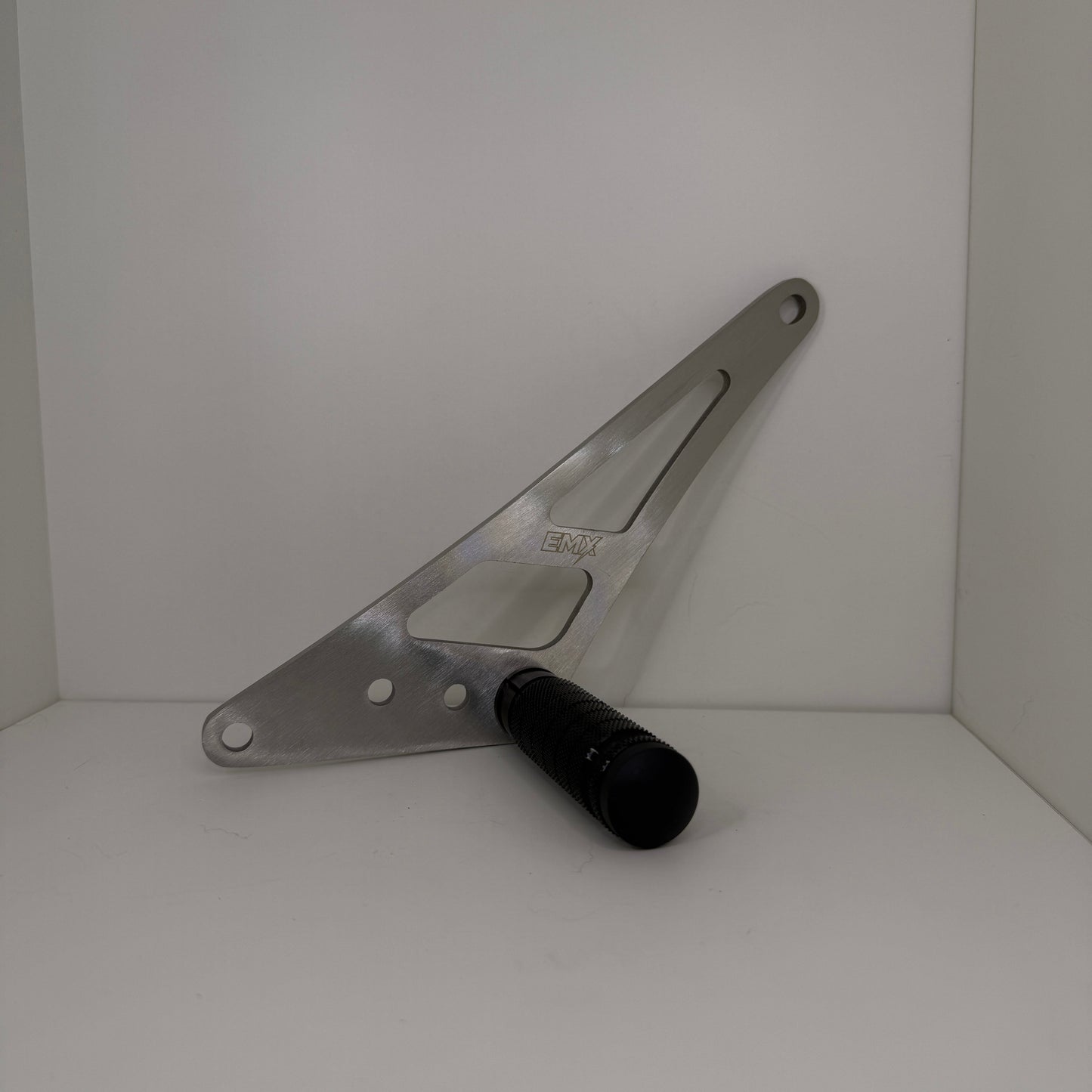 Ultra Bee Shift Lock