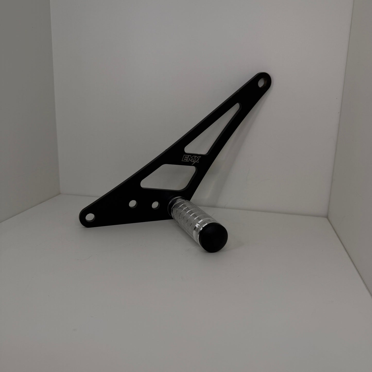 Ultra Bee Shift Lock